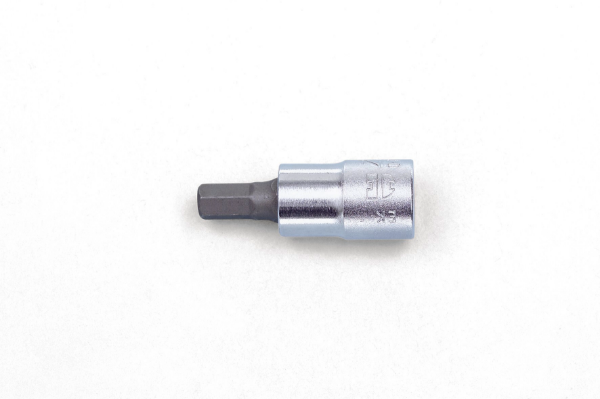 Снимка на Вложка ¼''с накрайник 6стен 6mm ZEBRA
